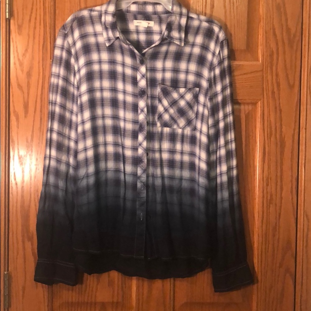 Plaid, ombré women’s flannel
